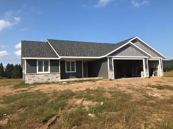 Holmen, WI 54636,2210 Sierra AVENUE