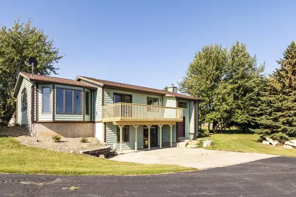 30839 County 1, La Crescent, MN 55947