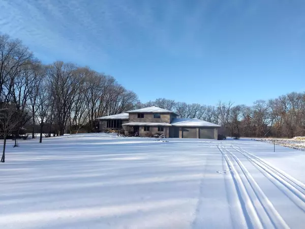 N7595 County Road XX, Holmen, WI 54636