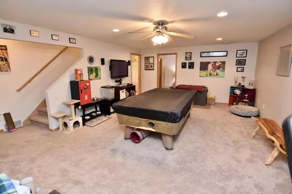 Holmen, WI 54636,1920 Crooked AVENUE