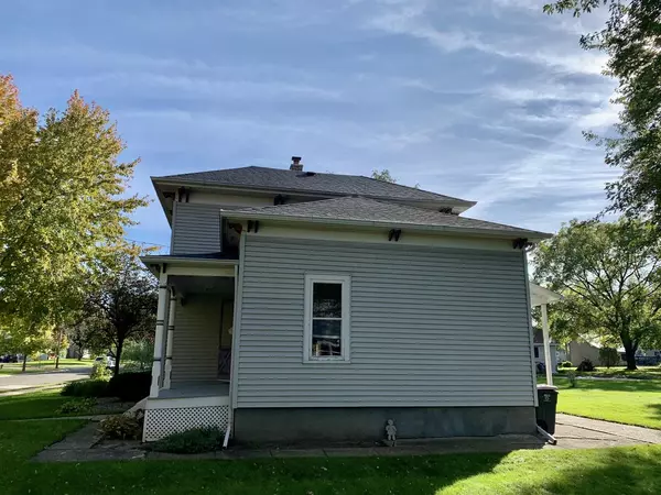 Whitewater, WI 53190,717 E Chicago St