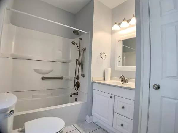 Whitewater, WI 53190,717 E Chicago St