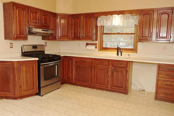 Sheboygan Falls, WI 53085,208 Giddings AVENUE