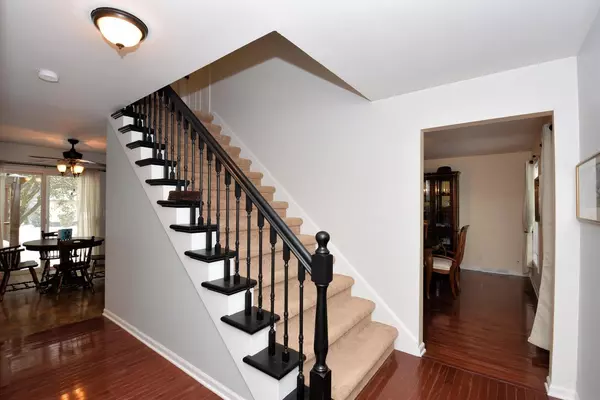 Twin Lakes, WI 53181,1860 Sunset DRIVE