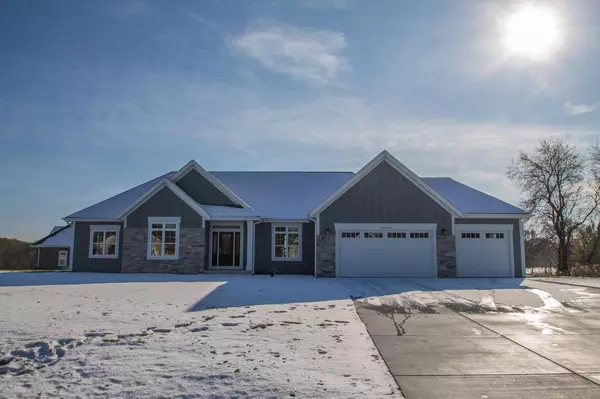 W257N9497 Sennott COURT, Lisbon, WI 53089