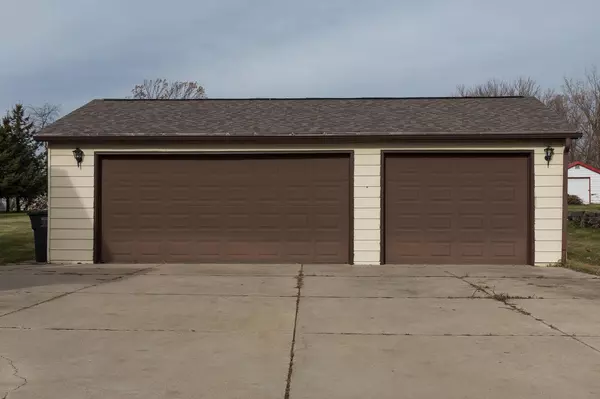 Franklin, WI 53132,2924 W Acre Ave