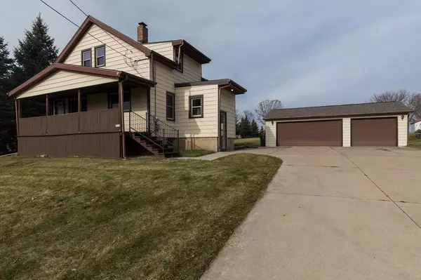 2924 W Acre Ave, Franklin, WI 53132