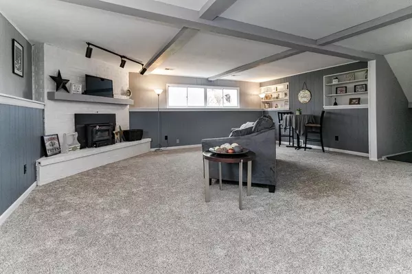 Eagle, WI 53119,502 Homesteaders Retreat