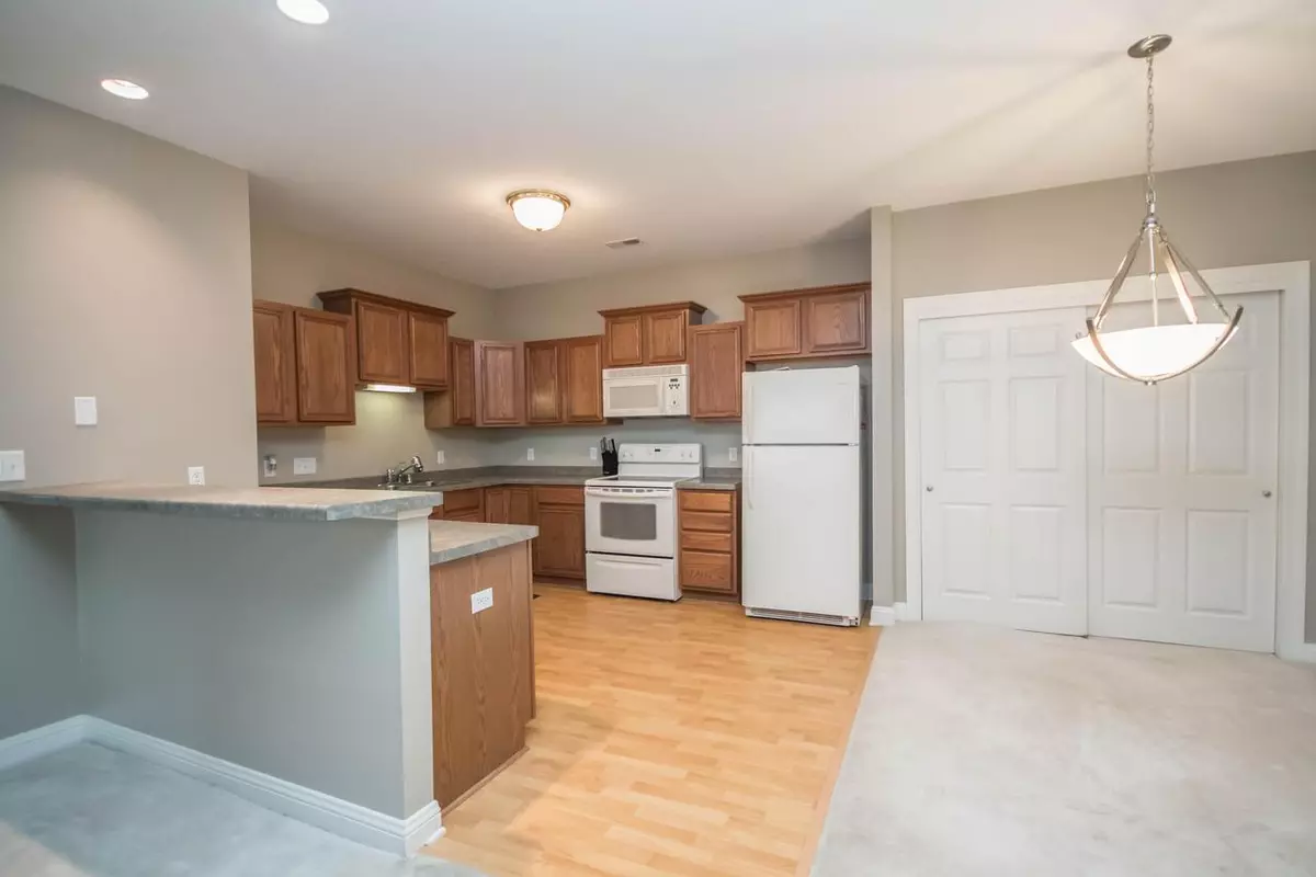 Oak Creek, WI 53154,2639 W Honadel Blvd