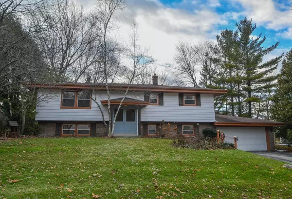 Hartland, WI 53029,705 Penbrook Way