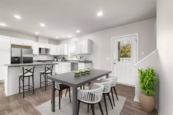 Two Rivers, WI 54241,2107 Lincoln St