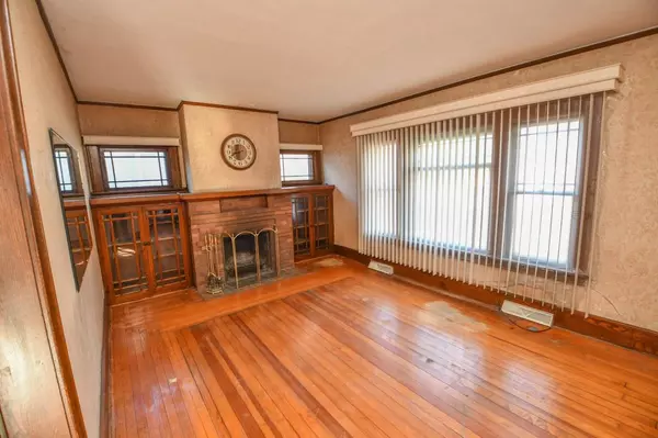 Watertown, WI 53094,506 Dewey Ave