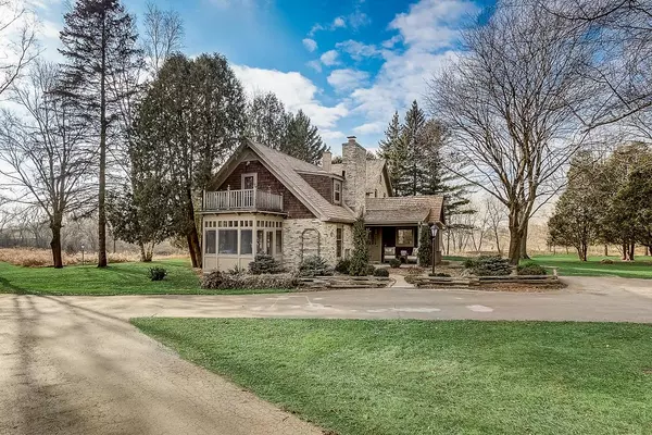 Saukville, WI 53080,2510 W Hawthorne Dr