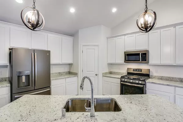 Twin Lakes, WI 53181,911 Fairway Drive Lt 9