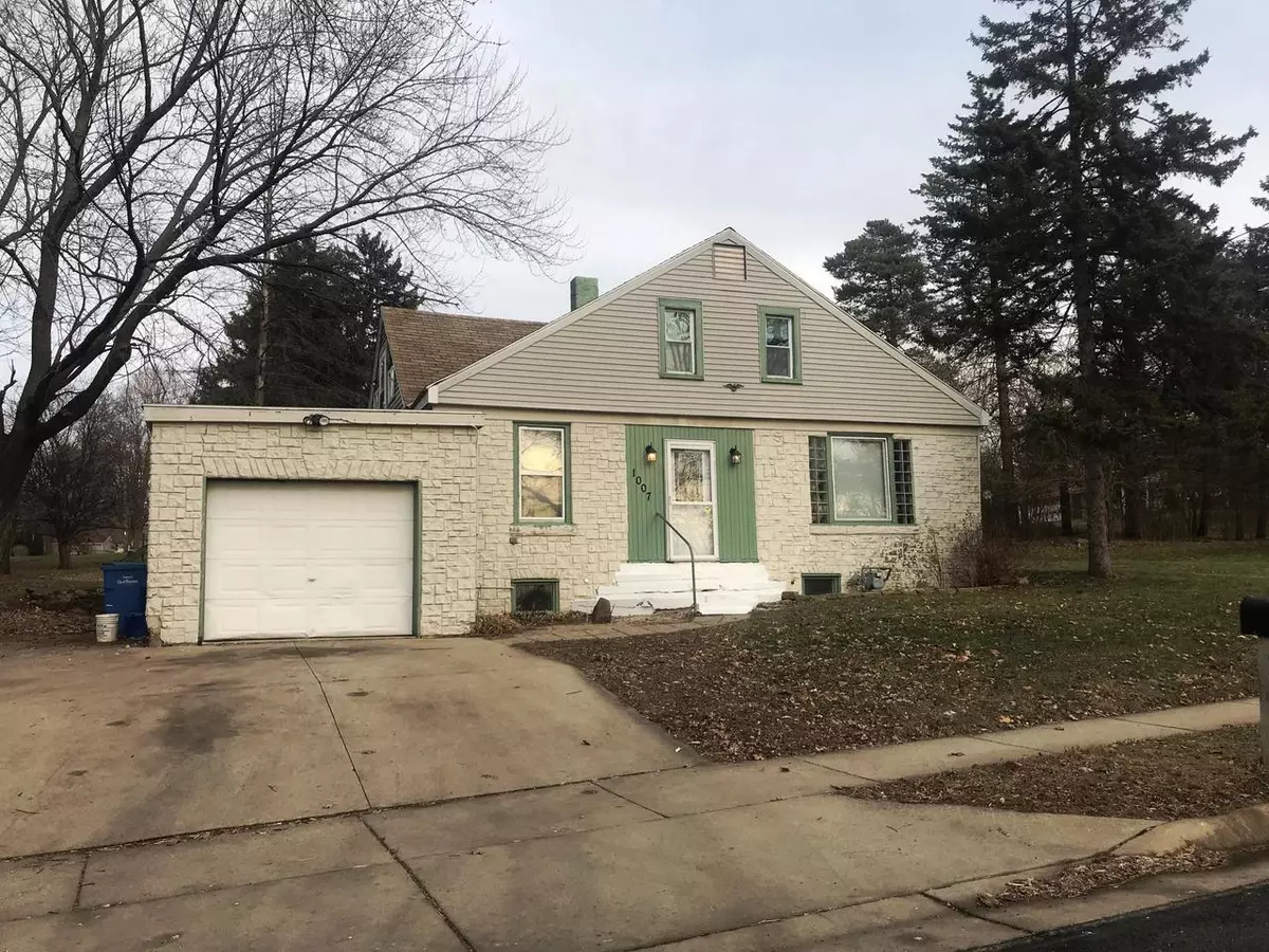 Watertown, WI 53094,1007 Richards Ave