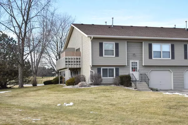 6507 S Whitnall Edge ROAD #C, Franklin, WI 53132