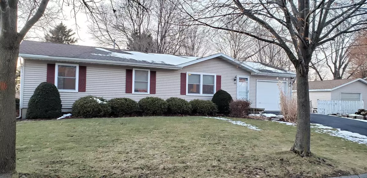 Watertown, WI 53098,1514 Lawnview Ln