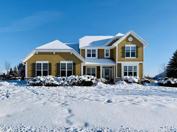 808 Melbourne Rd, Eagle, WI 53119