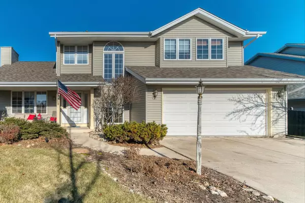 620 E Andrew Ct, Oak Creek, WI 53154