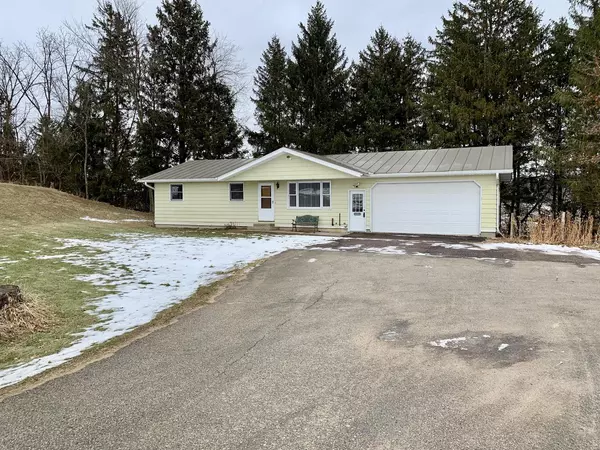 N20582 County Rd T, Galesville, WI 54630