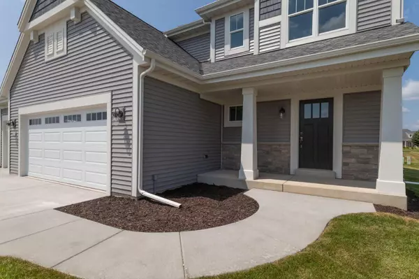 East Troy, WI 53120,2826 Oakmont Dr