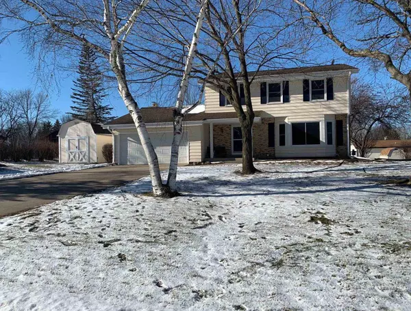 10641 Beacon Hill COURT #W, Franklin, WI 53132