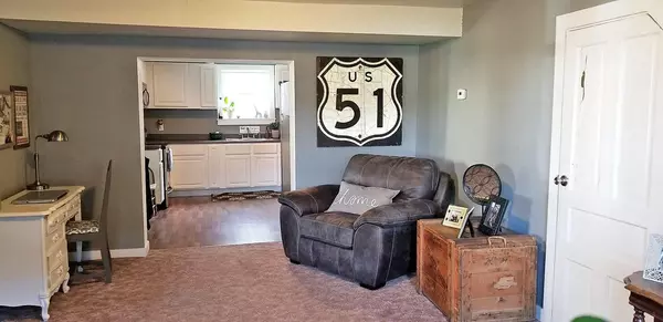 Watertown, WI 53098,408 N Warren STREET