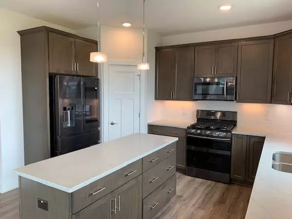 Summit, WI 53066,3088 Mendota Ct