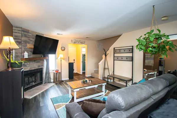 Kansasville, WI 53139,1523 Grandview Ct #EH2