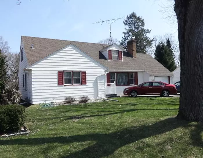 East Troy, WI 53120,1950 Center STREET