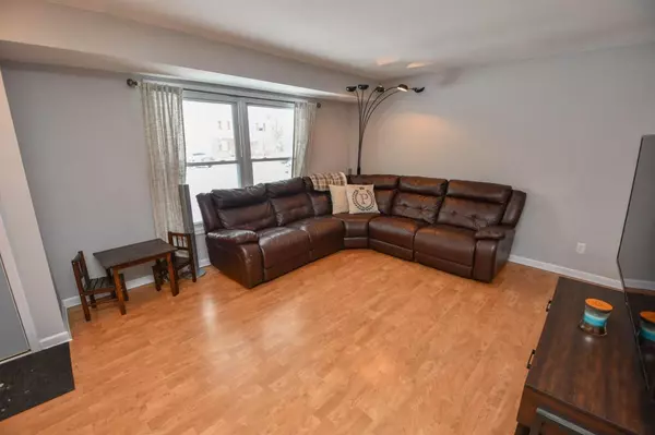 Watertown, WI 53098,1521 Greencrest Dr