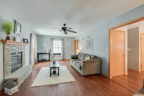 West Bend, WI 53090,1322 Lee Ave