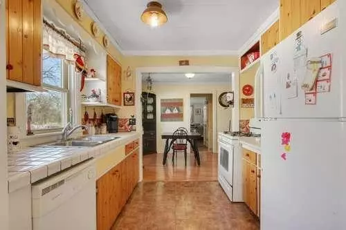 Twin Lakes, WI 53181,2532 Zerfas Dr