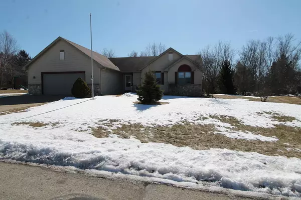 6005 Greenway Ln, Mount Pleasant, WI 53406