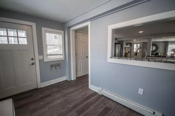 Summit, WI 53066,1819 N Davies Dr