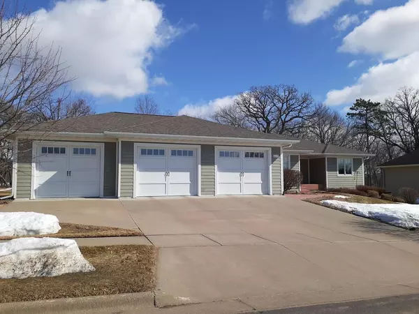 Holmen, WI 54636,611 Russell Dr N