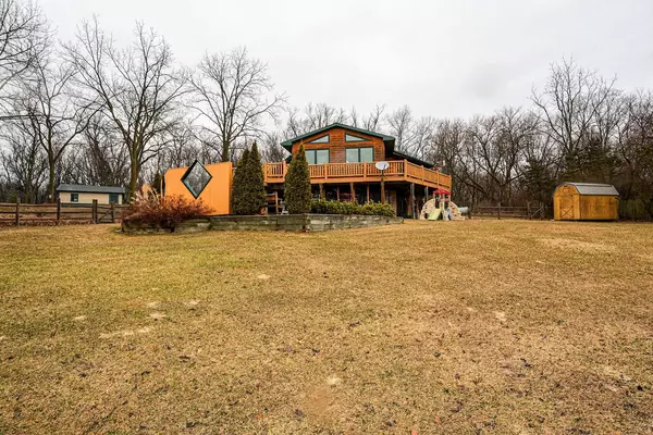 W5307 Young Rd, Eagle, WI 53119