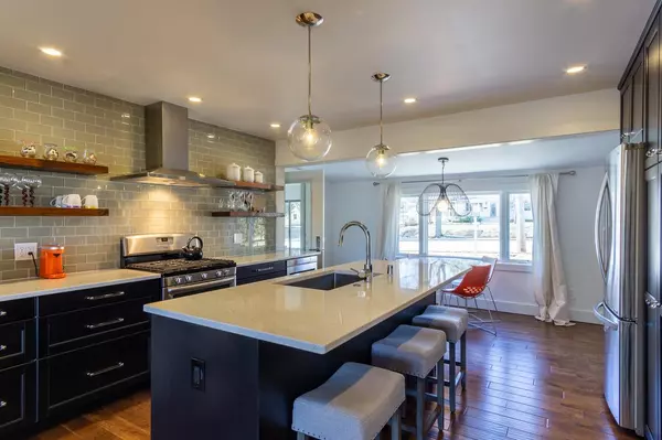 Grafton, WI 53024,1718 12th AVENUE