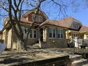 Milwaukee, WI 53210,2747 N 53rd STREET