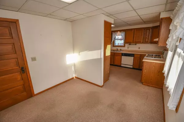 Watertown, WI 53098,915 N Second St