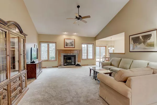 Franklin, WI 53132,7944 S Legend Creek COURT