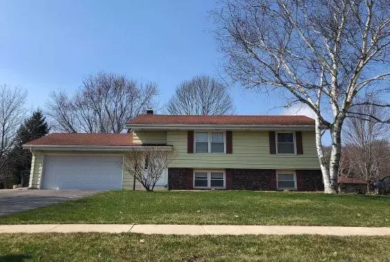 Hartland, WI 53029,764 E Imperial Dr