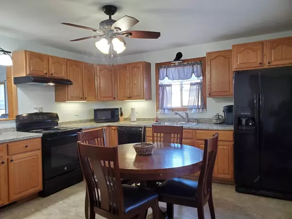 Watertown, WI 53094,821 E Division St