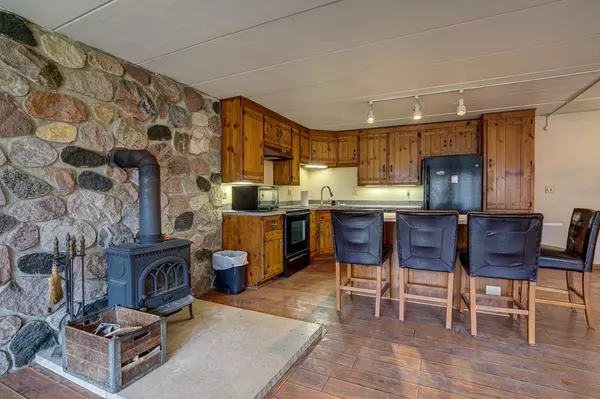 East Troy, WI 53120,W4103 Woodview Trc