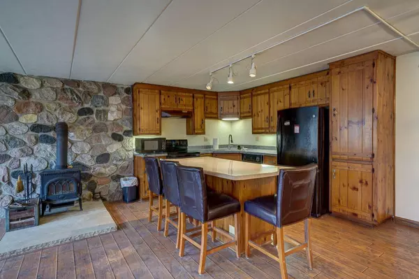 East Troy, WI 53120,W4103 Woodview Trc