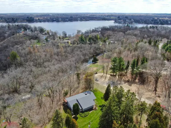 East Troy, WI 53120,N8990 Austin Rd