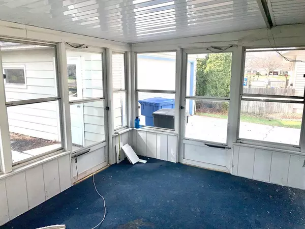 Watertown, WI 53098,208 Lowell St