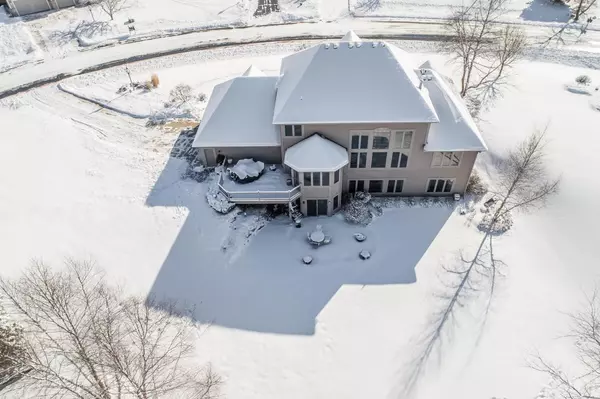 Dousman, WI 53118,439 E Red Pine Cir