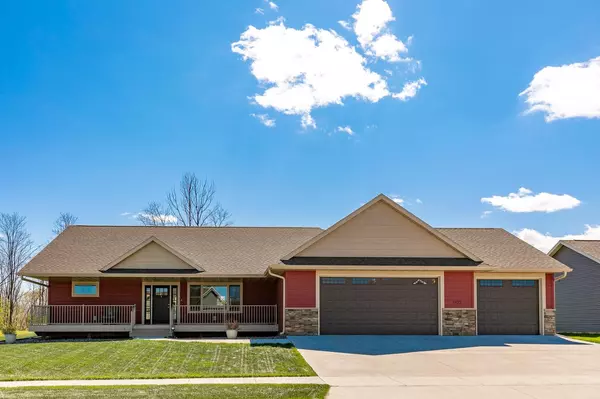 1622 Cherry Ln S, Holmen, WI 54636