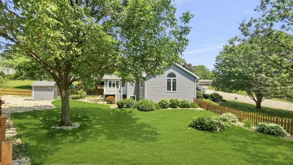 Mount Horeb, WI 53572,514 Birchwood Trl